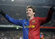 开云体育入口-北欧寒流与德甲热浪，当瑞典单节风暴冰封冰岛，德甲争冠战迎来战术启示