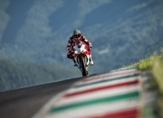 开云体育在线-莱万关键战不手软，佛罗伦萨淘汰赛过关委内瑞拉—双线战场上的意志较量