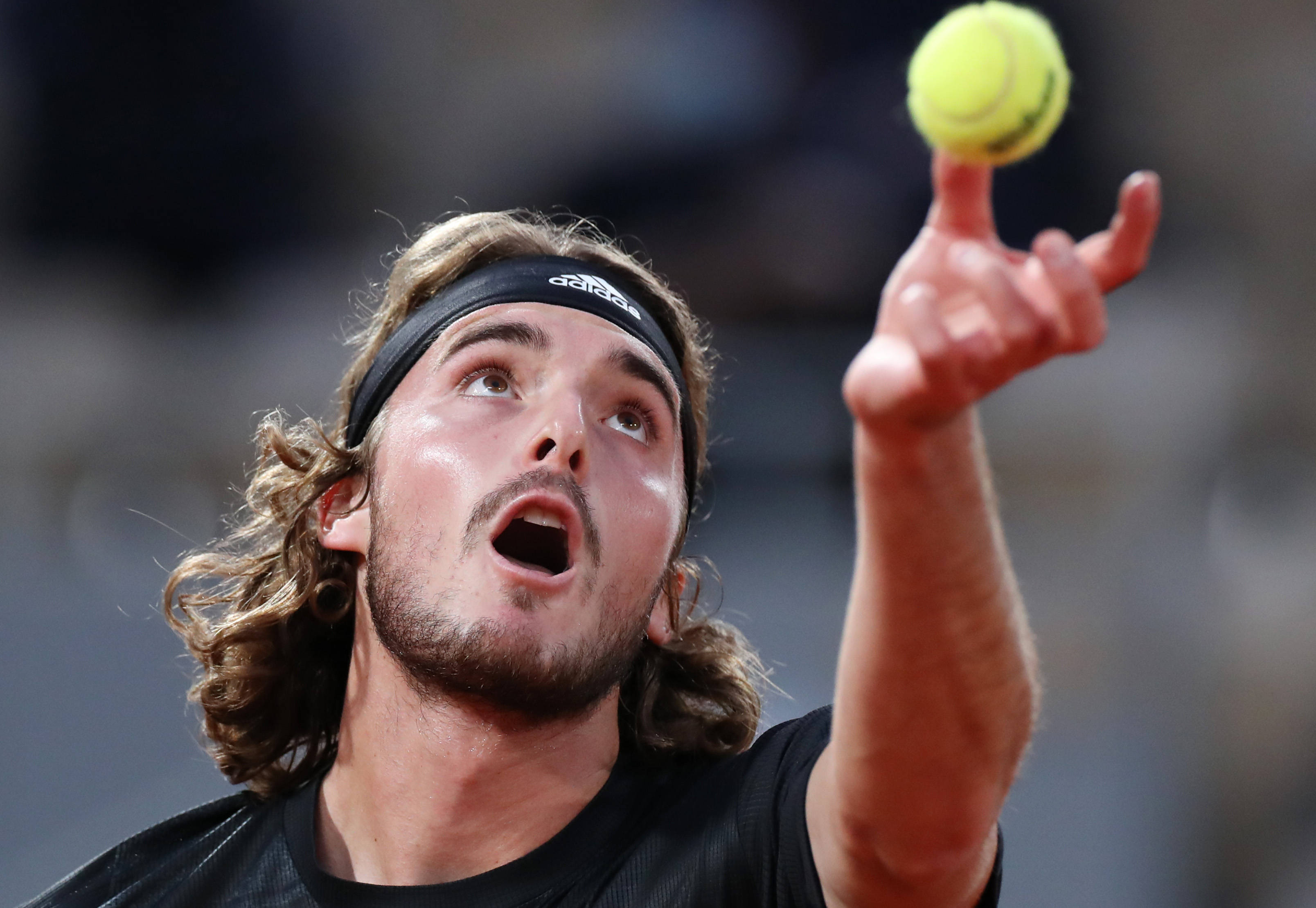 日本网球队爆冷法国网球队，西西帕斯一己之力扛起全队的简单介绍