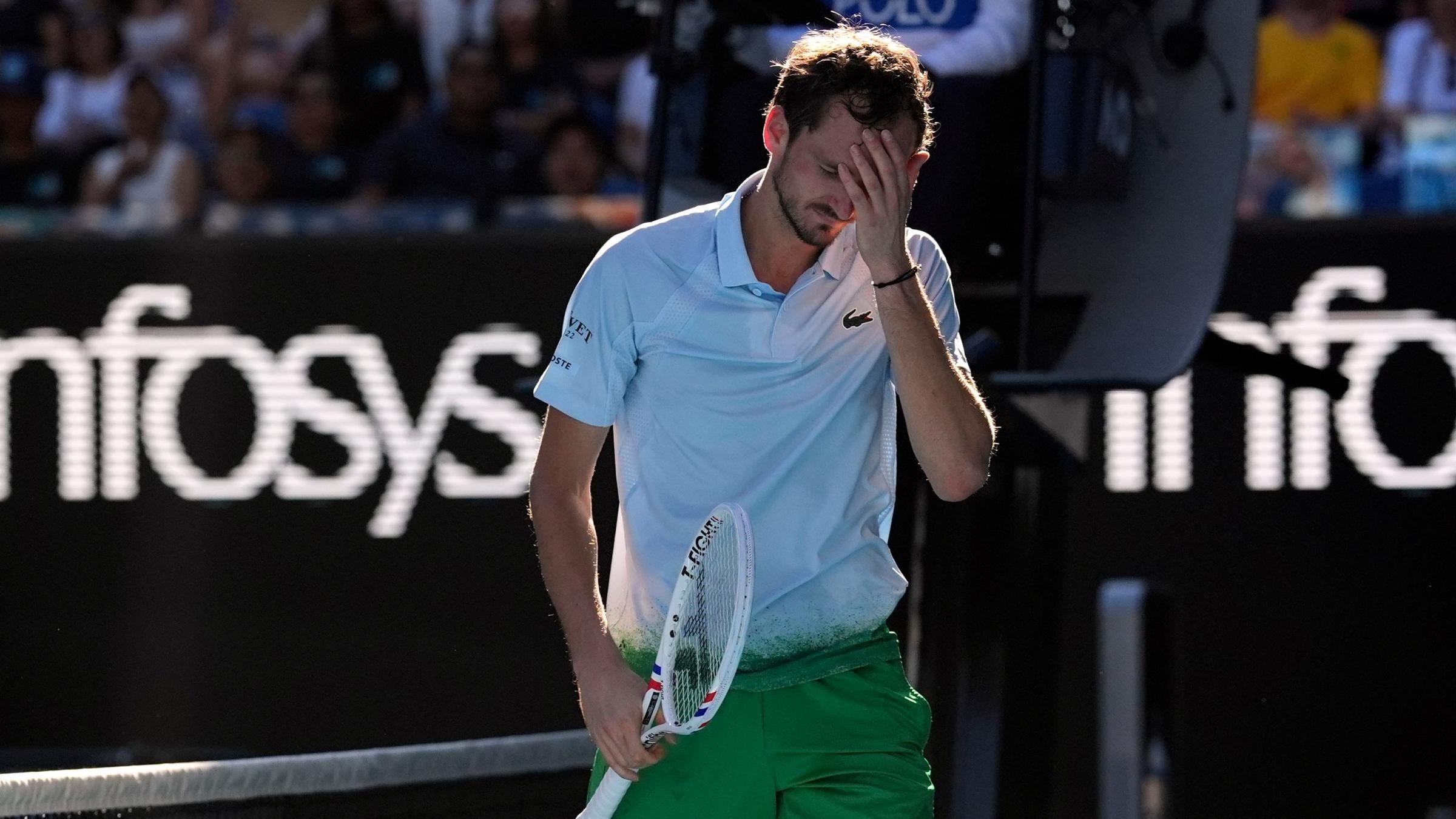 关于德国网球队力克世界网球队,梅德韦杰夫三分雨点燃全场的信息 关于德国网球队力克世界网球队,梅德韦杰夫三分雨点燃全场的信息