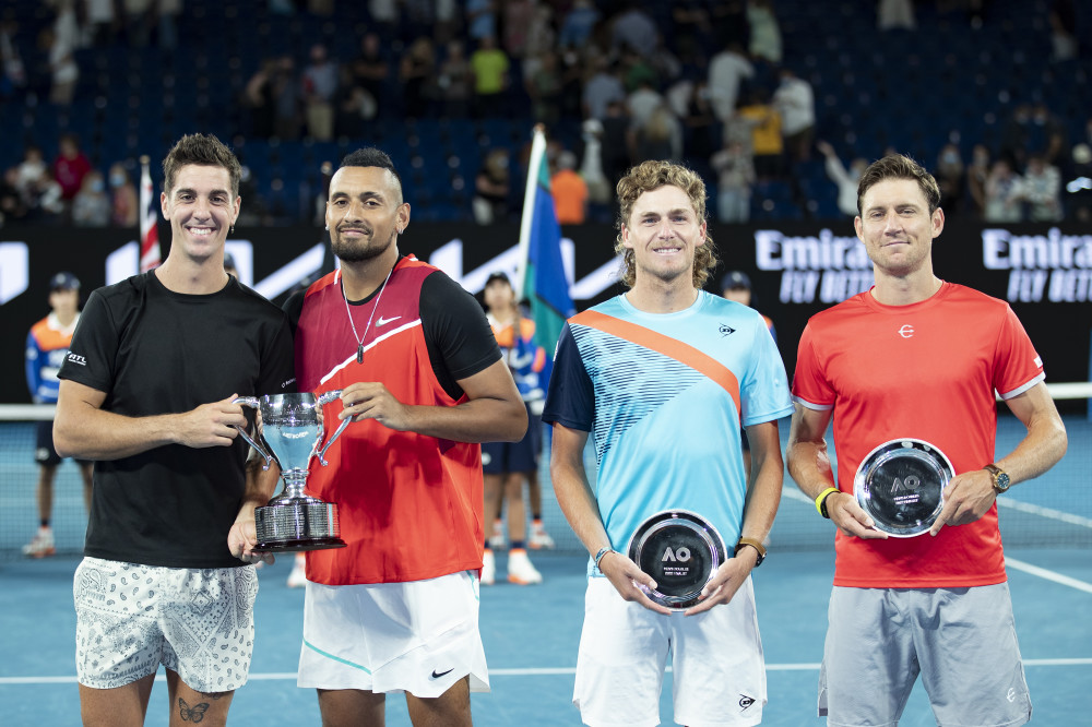 日本网球队力克英国网球队,克耶高斯统治全场 日本网球队力克英国网球队,克耶高斯统治全场