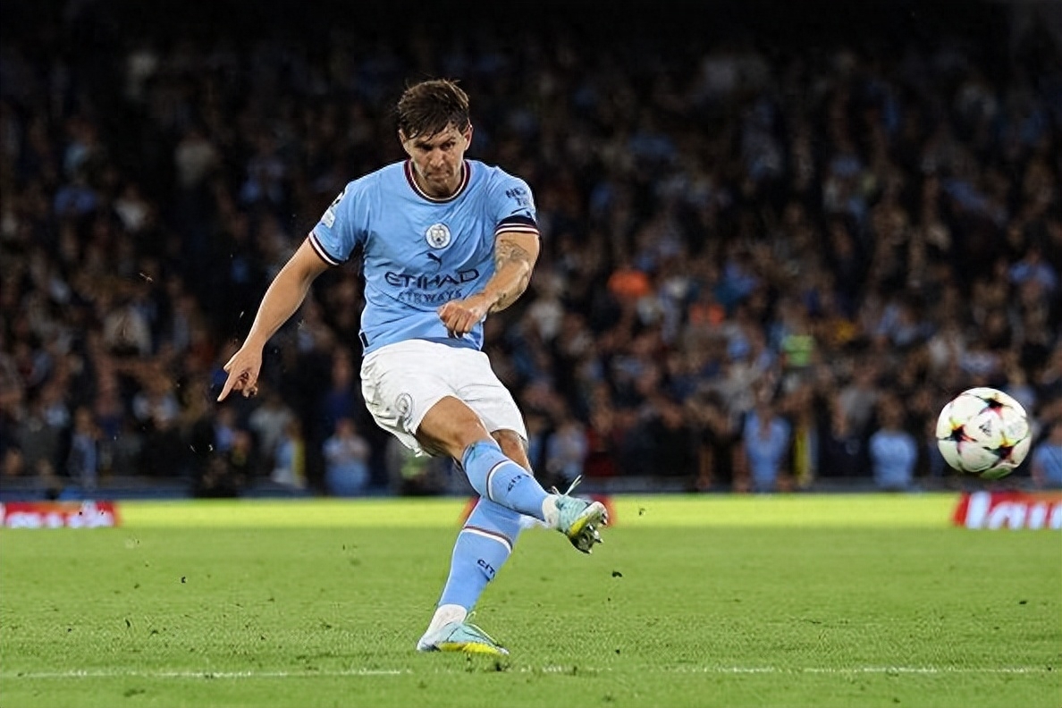 曼城高兴，成功晋级欧冠决赛的简单介绍