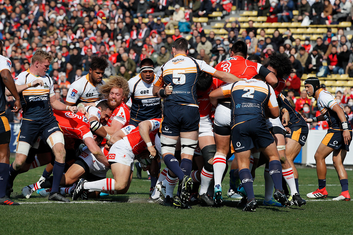 那不勒斯客场战胜对手，实现反超的简单介绍