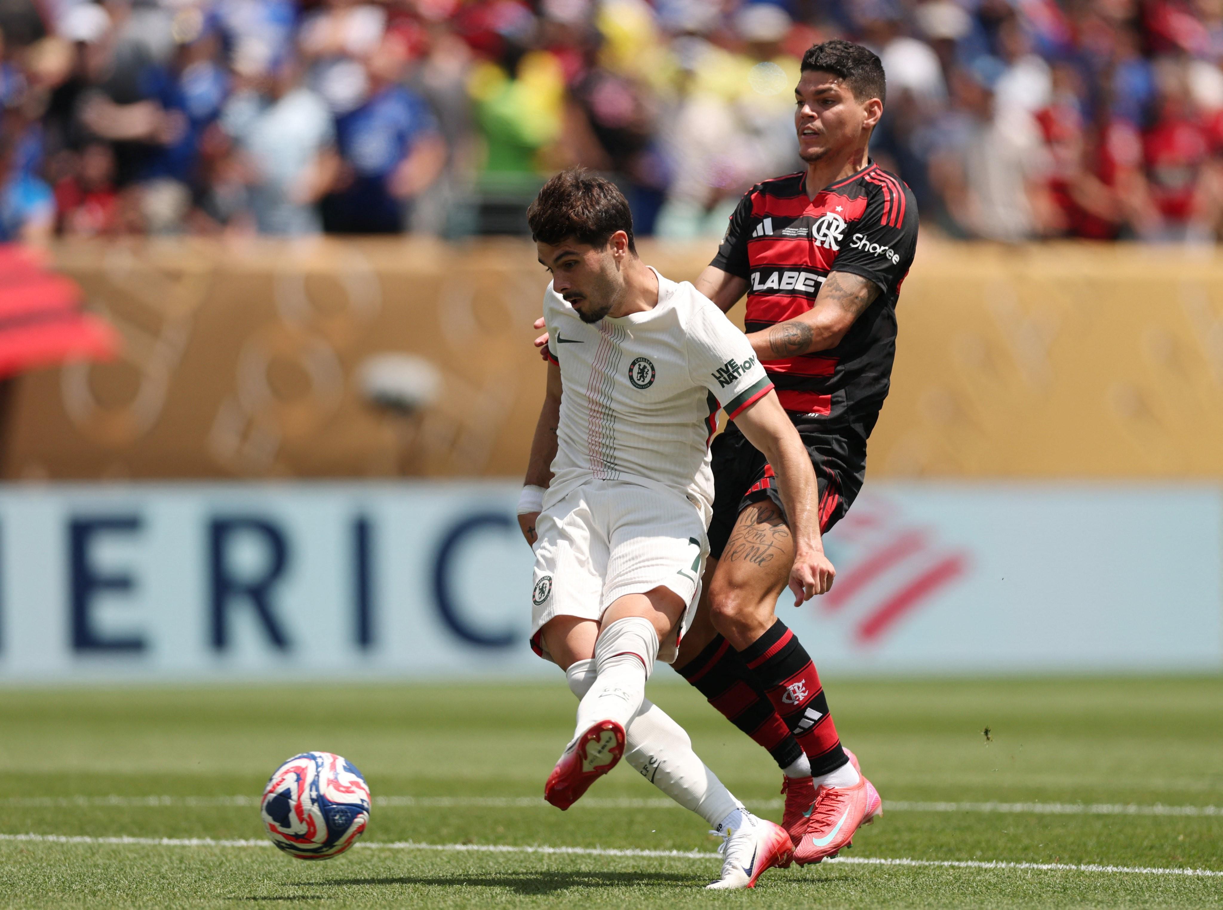 落后局面：球队需要奋起反攻追赶比分的简单介绍