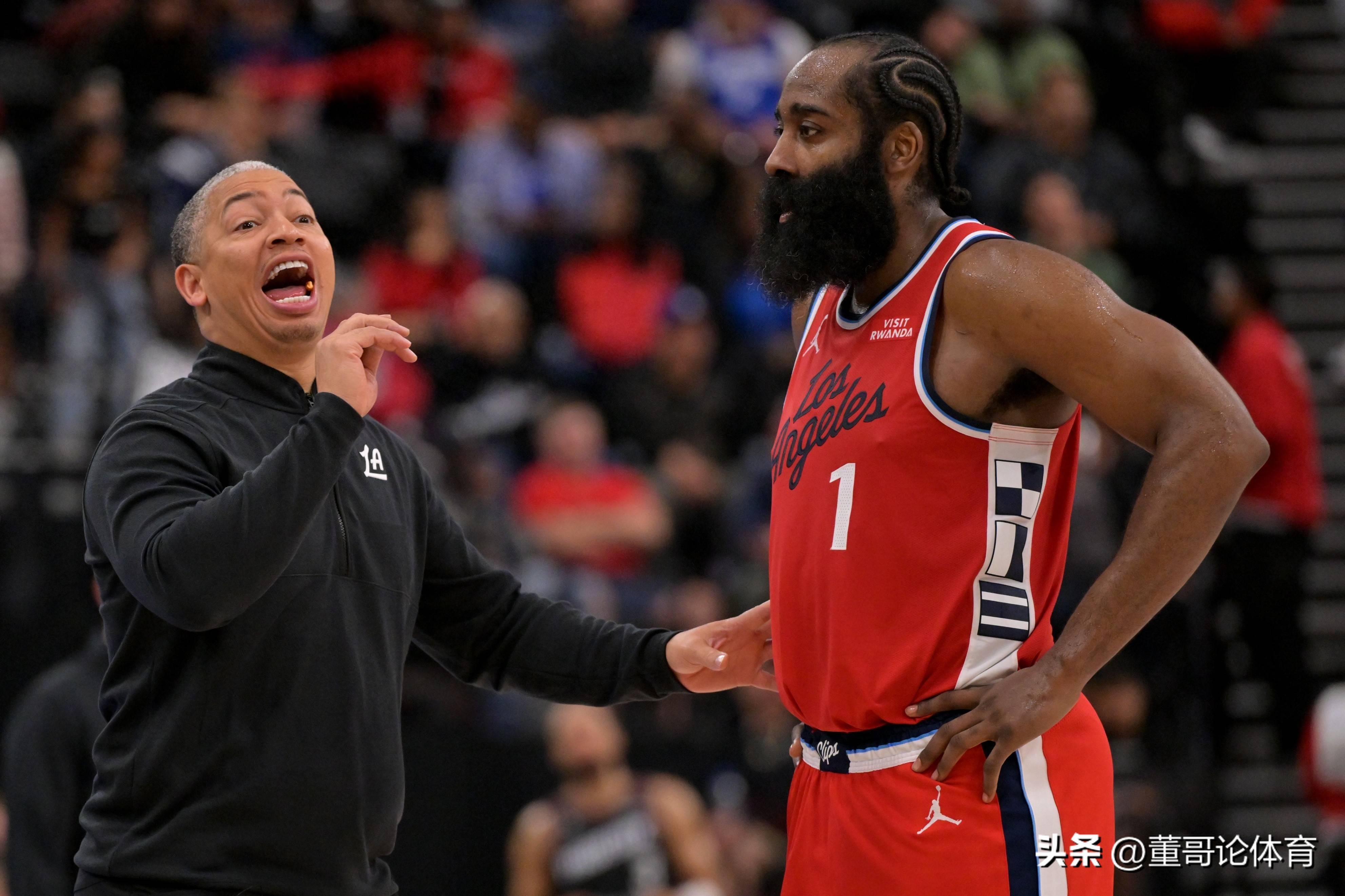 包含快船大胜太阳，字母哥再次发威的词条