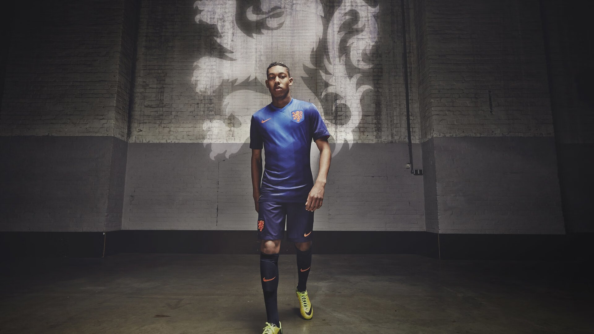 绿茵场上的关键先生与地缘棋盘上的封锁战术，哈兰德与安哥拉的不同制胜之道